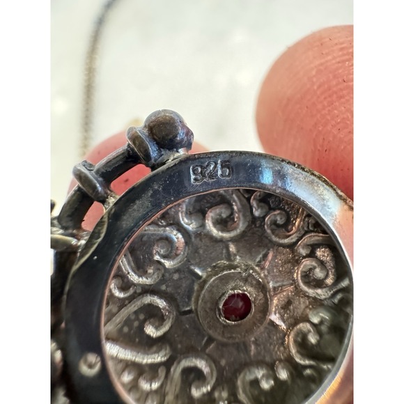 Victorian Style Sterling Silver Round Fob Locket ONA000 - Picture 6 of 10